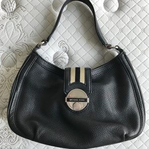 MICHAEL KORS Westbury Black Medium Hobo Bag